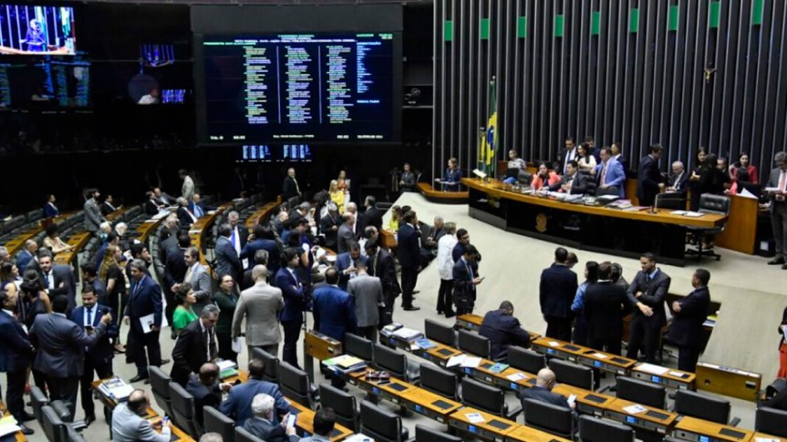 Congresso adota postura antidemocrática ao confrontar STF sobre transparência no orçamento&nbsp;secreto