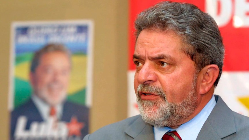 Lula questionou urnas eletrônicas e propôs comprovante impresso em&nbsp;2002
