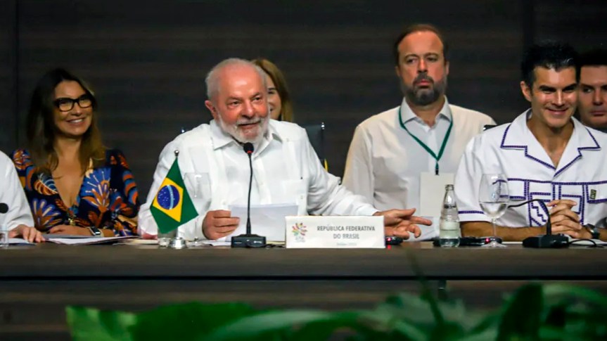 Cúpula da Amazônia em Belém encerra sem consenso sobre fim do desmatamento e exploração de petróleo na&nbsp;região