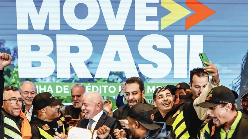 Lula abre os cofres e gasta R$ 200 bilhões dos contribuintes para tentar reverter rejeição&nbsp;histórica
