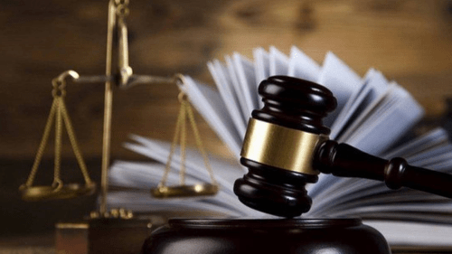 Levantamento mostra que políticos de esquerda lideram ações na Justiça e sobrecarregam&nbsp;tribunais
